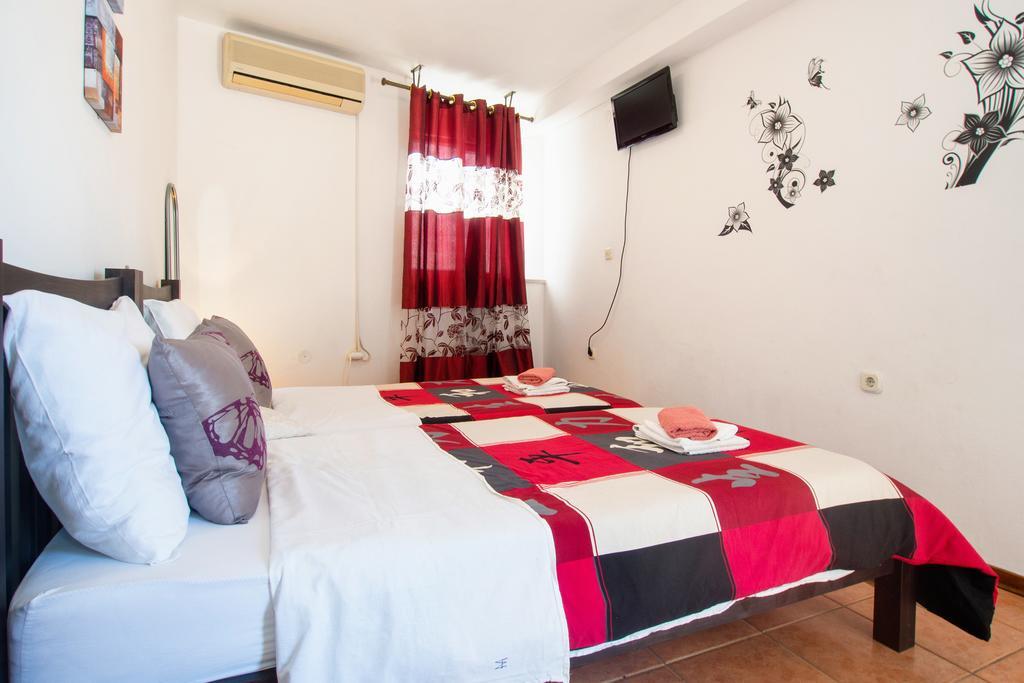 Split Accommodation Стая снимка